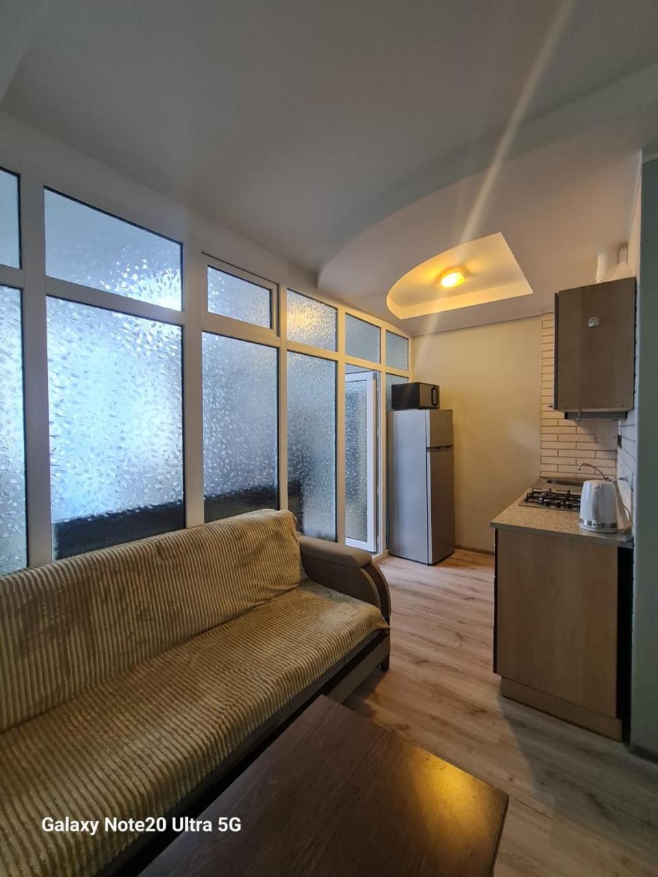 Yalcin Star Residence Apartment 300 바투미 외부 사진