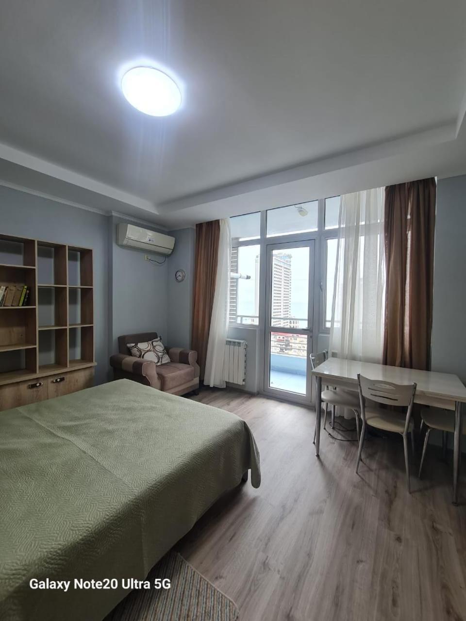 Yalcin Star Residence Apartment 300 바투미 외부 사진