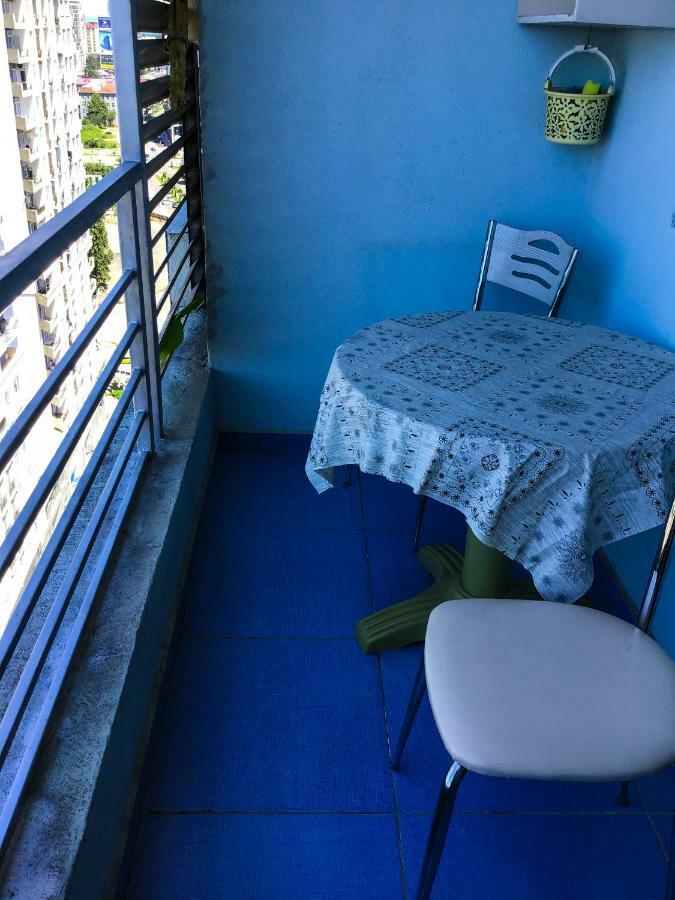Yalcin Star Residence Apartment 300 바투미 외부 사진